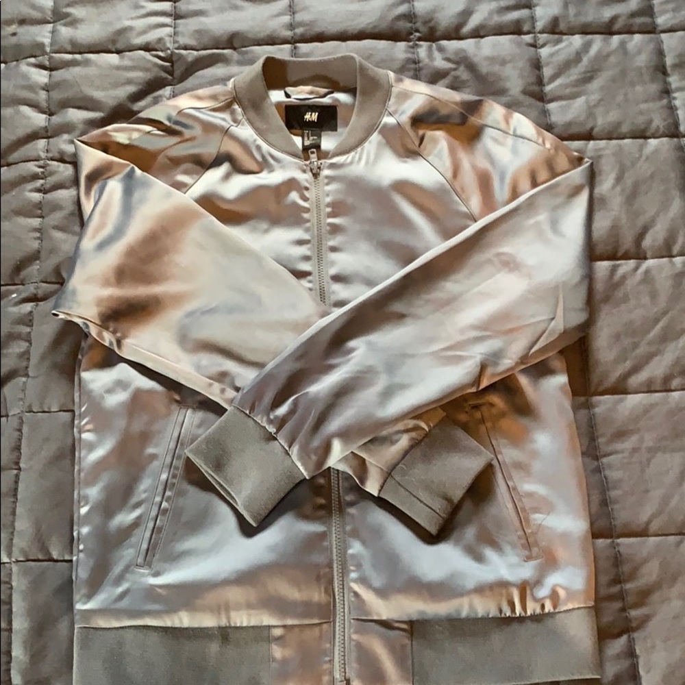 HM jacket with embroidery